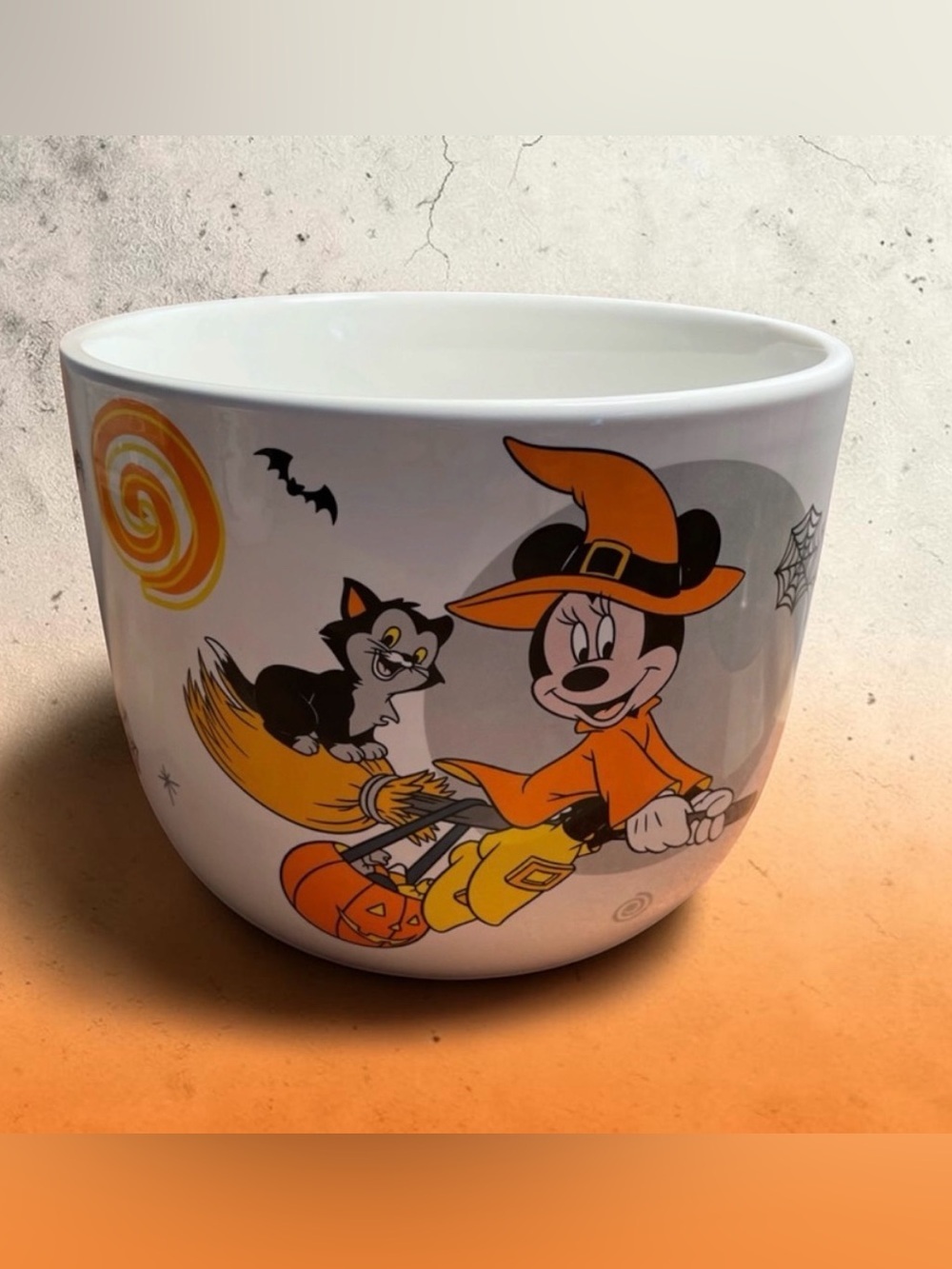 Disney Halloween Ceramic Bowl (medium)